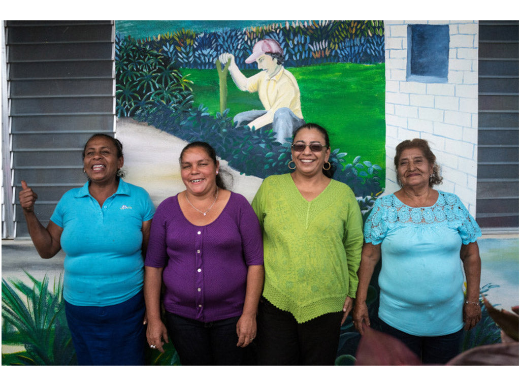 Las Hermanas Social Premium Project