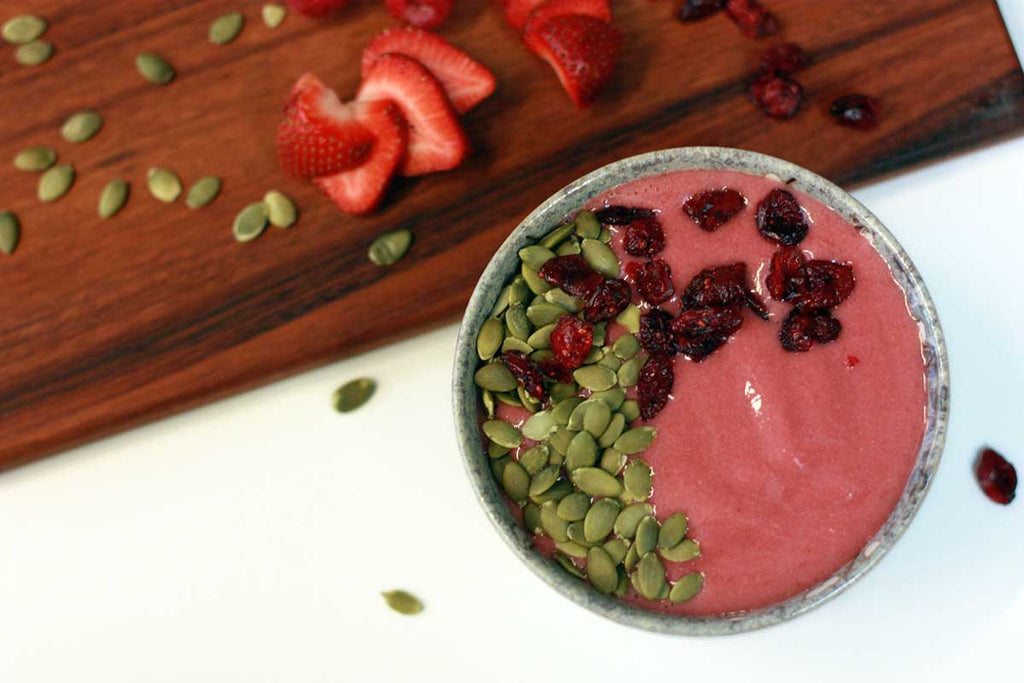 Wild Berry Hibiscus Smoothie Bowl Recipe