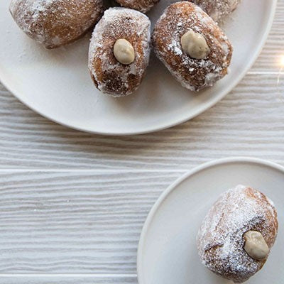 Vanilla Bean Tea Pastry Cream Donuts Recipe